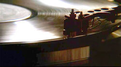 Turntable cartridge