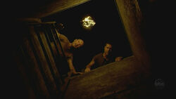 2x01-JackLockeHatch