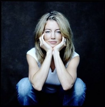 Cynthia Watros