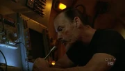 Mikhail habla con Ben desde "el Espejo".
