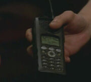 4x09-WalkieTalkie