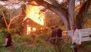 Ilana ordena o incêndio da cabana de Jacob.