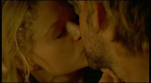 2x24-Claire Kissing Charlie