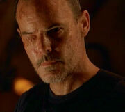 ميخائيل بدون رقعة العين ""