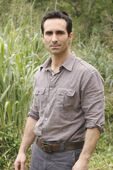 5x14 RichardProfile.jpg