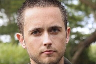 Justin Chatwin - IMDb