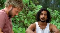 Sayid tries to help Charlie.