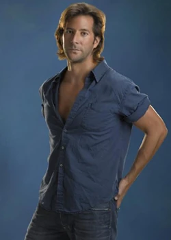 ديزموند هيوم