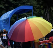 HappyInTheRain4.jpeg (120 KB)