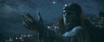 Eärendil statue at night - TRoP