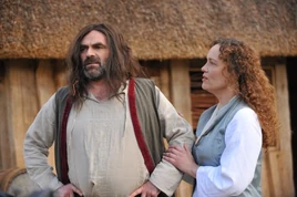 Dírhael wraz z żoną w filmie <i><!--LINK'" 0:0--></i>