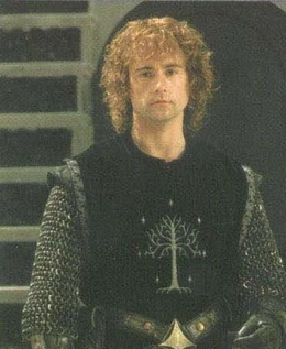 Pippin wearing the Citadel Guard livery in 
