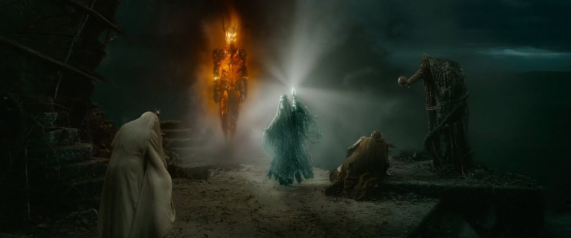 sauron vs saruman