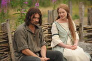 Arathorn and his wife Gilraen talking in Born of Hope (2009)