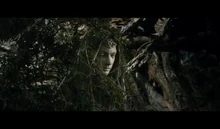 Жена Трандуиля. Скульптура недалеко от его дворца.