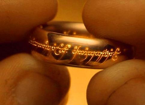 Die Ringe der Macht“ & „Der Herr der Ringe“ Parallelen: Die Ringe