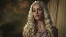 Emilia clarke as daenerys targaryen in game of thrones