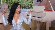 Kimberly's green screen look