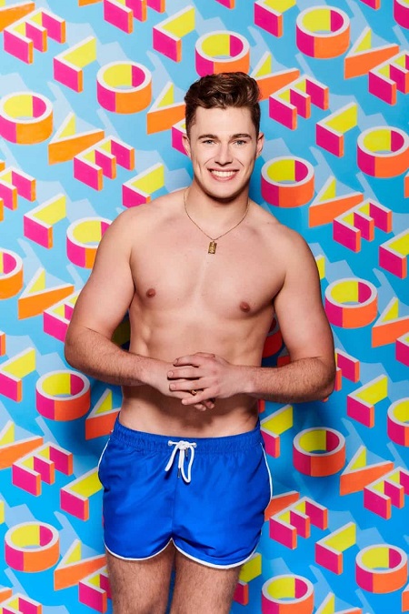 Curtis Pritchard Love Island Itv Wiki Fandom 