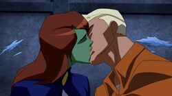 Miss Martian & Superboy First Kiss S1E11 (2)