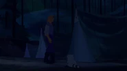 Pocahontas-disneyscreencaps.com-6492.jpg (203 KB) John and Meeko sneaking out of his tent.