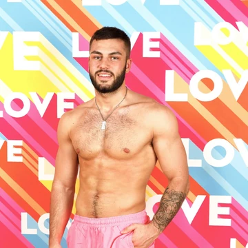 Finley Tapp Love Island Wiki Fandom