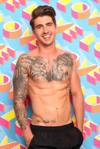 Chris Taylor | Love Island Wiki | Fandom