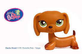Littlest Pet Shop LPS #139 Brown Dachshund Dog Puppy Green Eyes Toys 