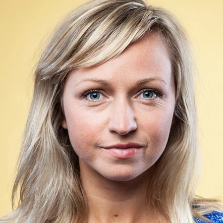 Канада живёт эшли болл. Фото эшли болл. Ashleigh ball. Эшли болл. Фото эшли болл.