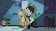 Blythe's stuffed horse is Applejack!