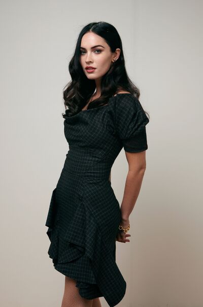 Meghanna black hot4.jpg