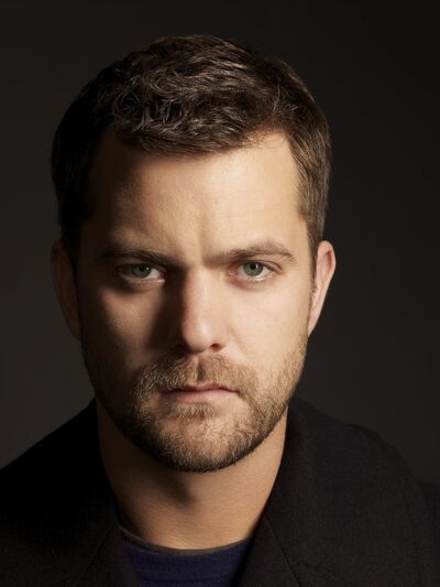 Joshua Jackson.jpg