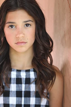 Scarlett Estevez headshot 2020