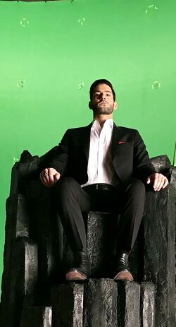 Tom Ellis (actor) - Wikipedia