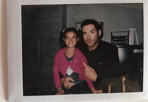 Scarlett Estevez & Tom Ellis behind the scenes of Season 2