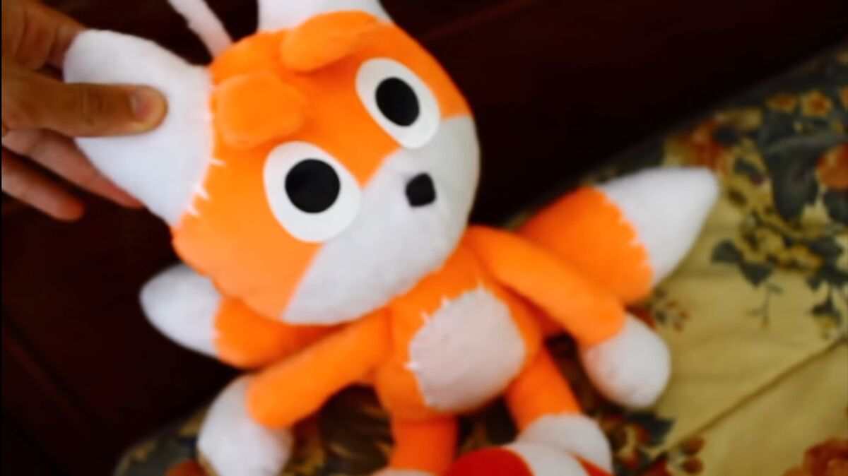 Tails deals plush doll