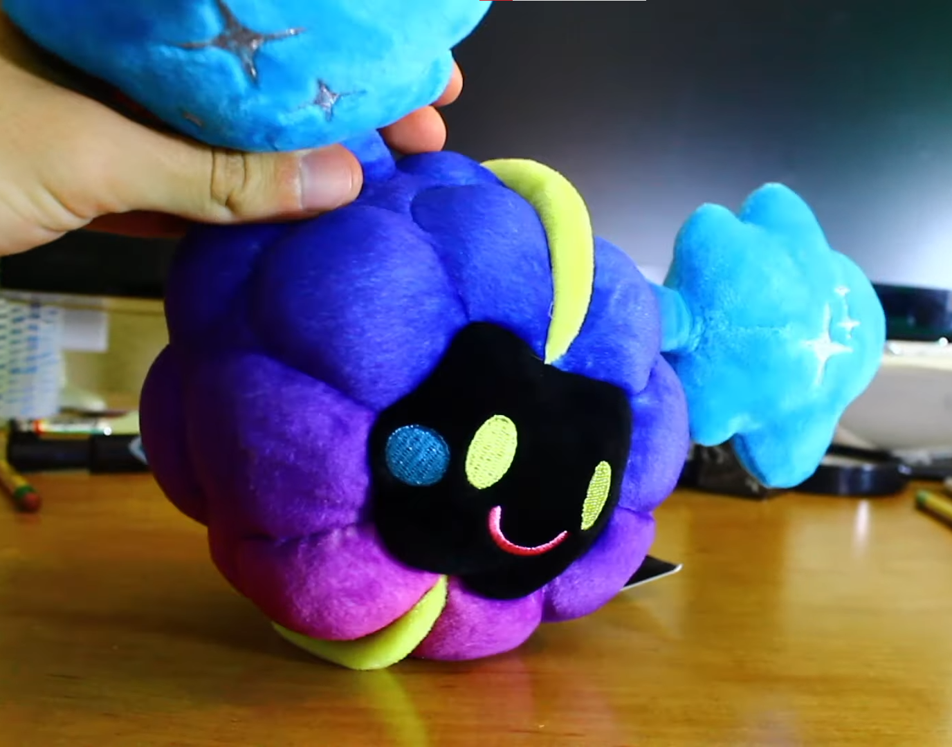 How To Evolve Cosmog To Cosmoem In Pokémon GO | GINX Esports TV