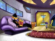 Duck trying to ignore Tweetums.