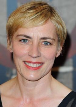 Saskia-Reeves.jpg