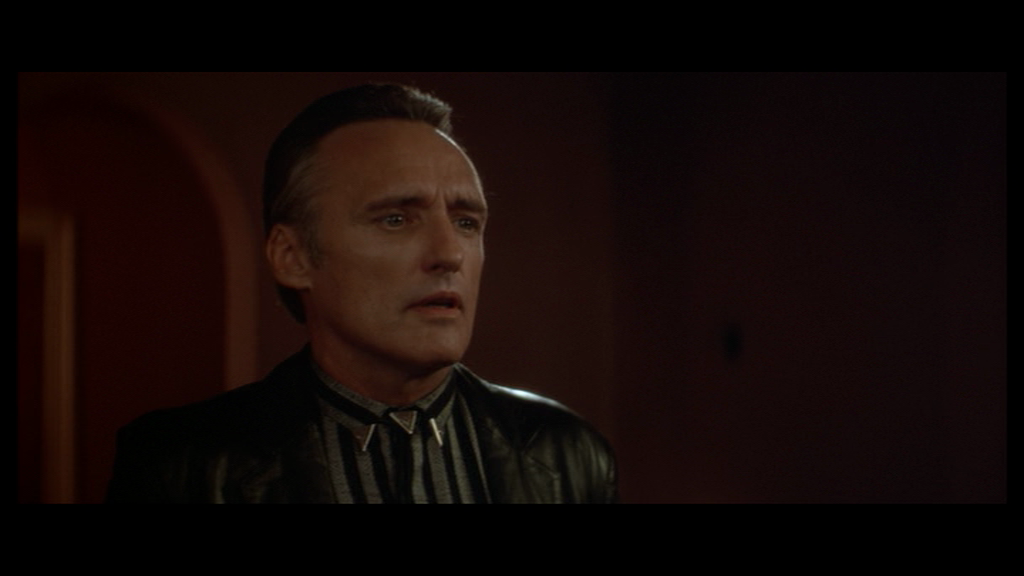 dennis hopper blue velvet frank booth