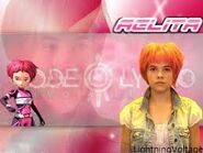 Aelita w lyoko (po lewej) i realu (po prawej)