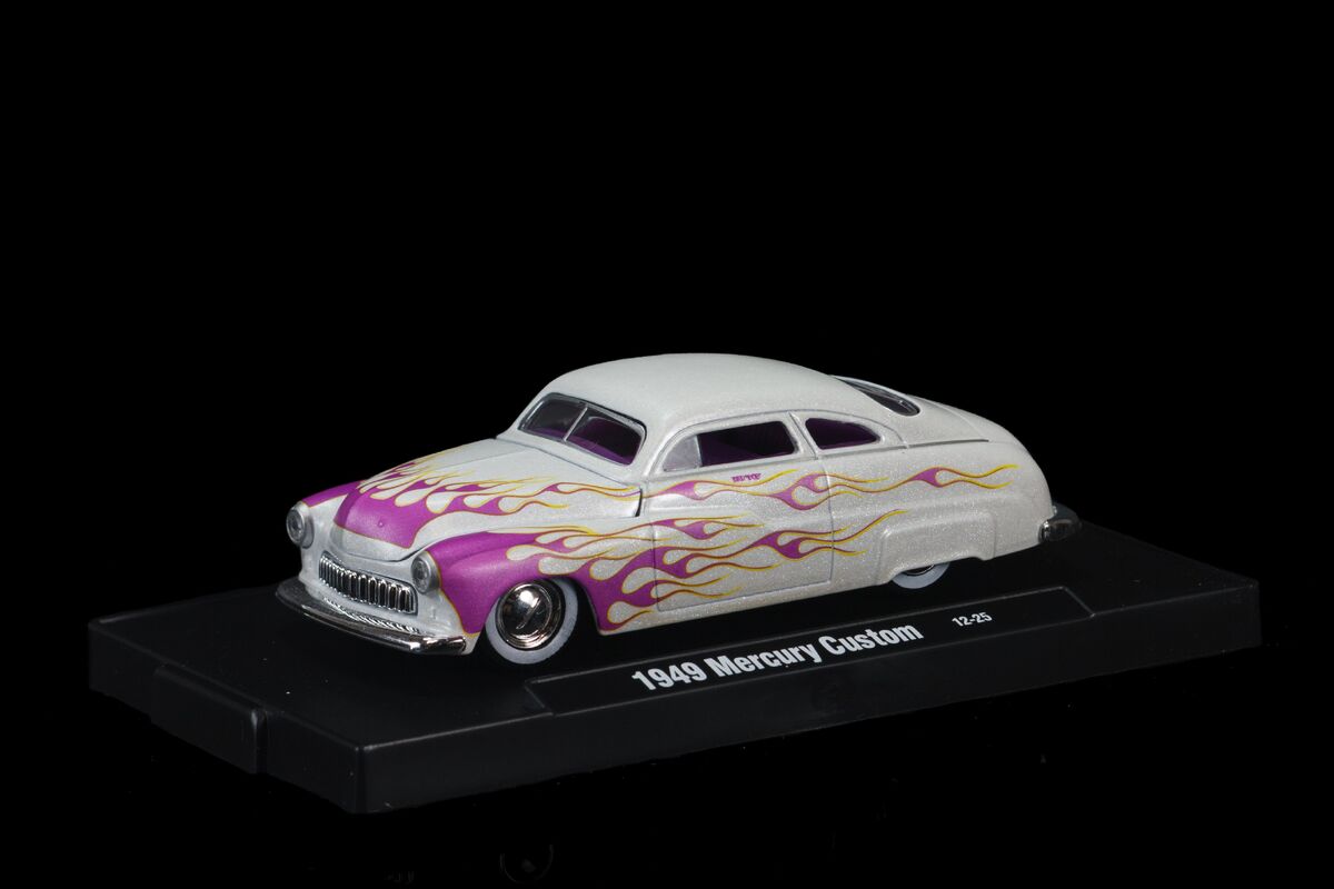 M2 Machines 2022 NY Toy Fair CHASE 1949 Mercury Custom