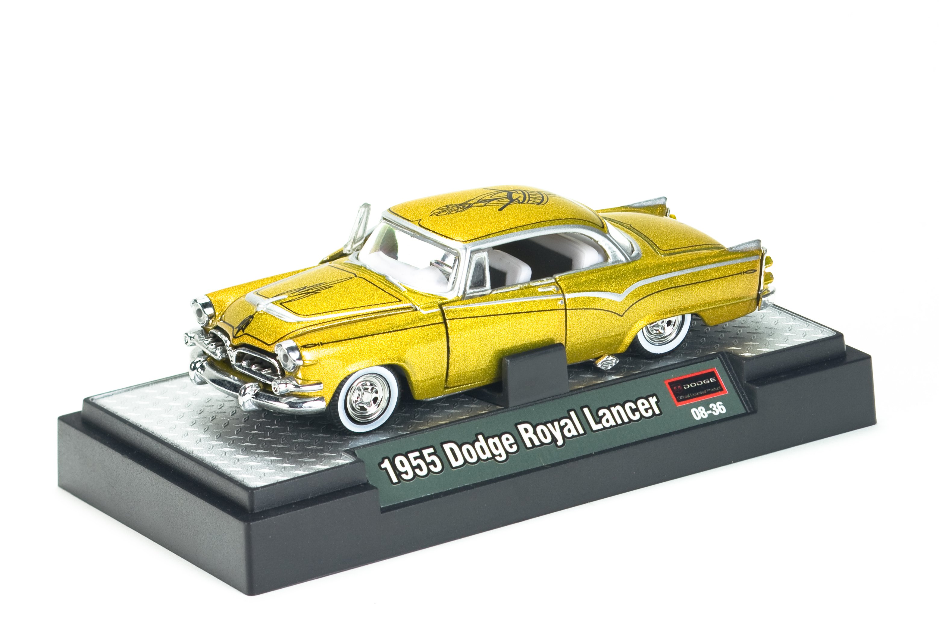 M2 Machines 1:64 ​​1955 Dodge Royal Lancer Green R88 24-40