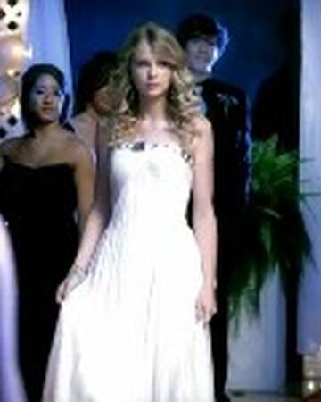 You Belong With Me Music Video Wiki Fandom