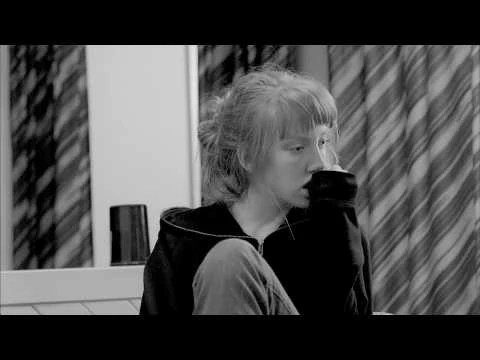 VCR (The xx) | Music Video Wiki | Fandom