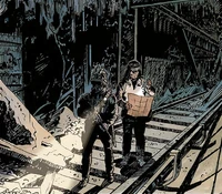 Бурбон и Артём идут к Сухаревской