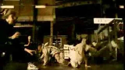 Bus_Stop_ft._Carl_Douglas_-_Kung_Fu_Fighting