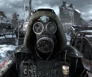 Сталкер Рейха в противогазе (Форпост)
