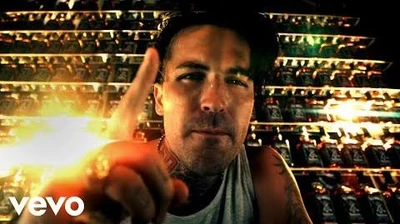 Yelawolf_-_Hard_White_(Up_In_The_Club)_ft._Lil_Jon_(Official_Music_Video)
