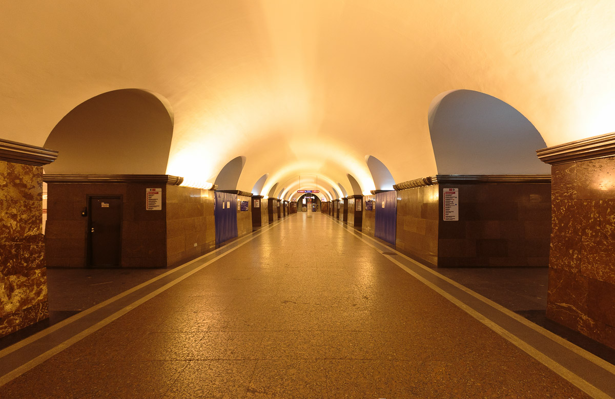 Площадь ленина метро. Площадь Ленина (станция метро, Санкт-Петербург). Метро площадь Ленина Санкт-Петербург. Станция площадь Ленина СПБ. Станция метро площадь Ленина.